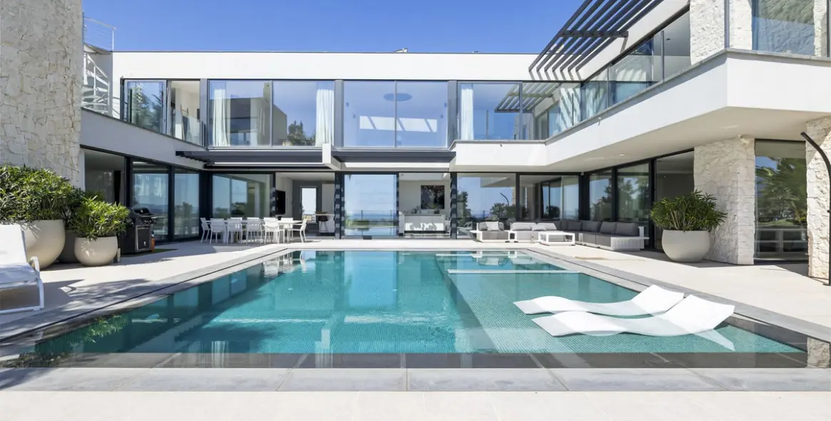 Продажа  отдельно стоящей виллы в Benahavís 5