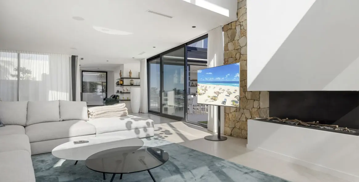 Продажа  отдельно стоящей виллы в Benahavís 11