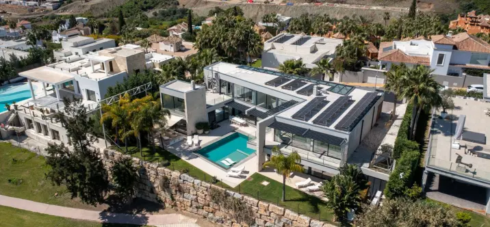 Sale of detached villa in Benahavís 3