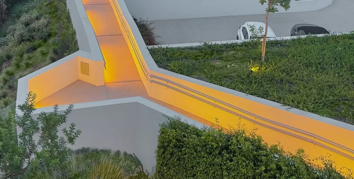 Продажа дома на две семьи в Nueva Andalucía (район Nueva Andalucía) 4