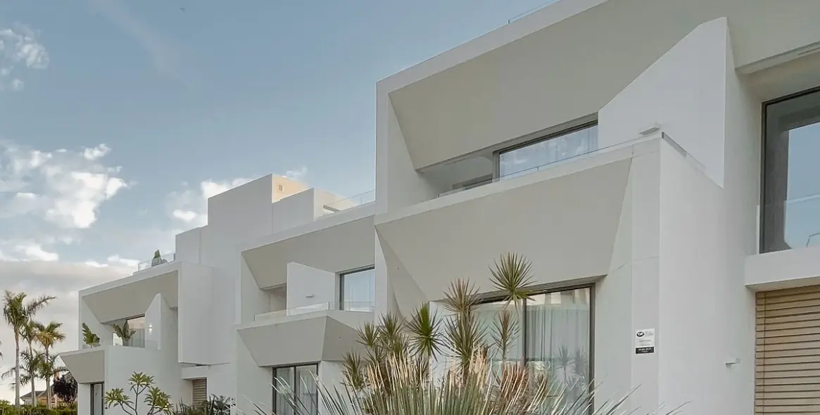 Продажа дома на две семьи в Nueva Andalucía (район Nueva Andalucía) 5