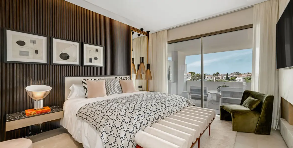 Продажа дома на две семьи в Nueva Andalucía (район Nueva Andalucía) 17