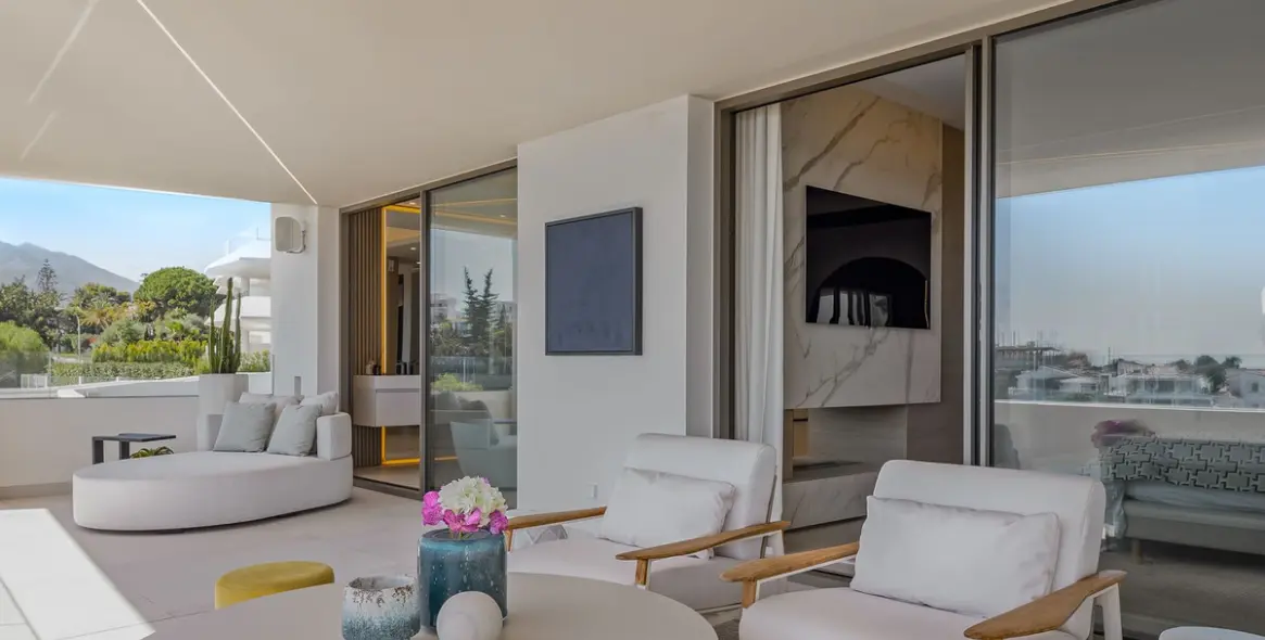 Sale of semi-detached house in Nueva Andalucía 22
