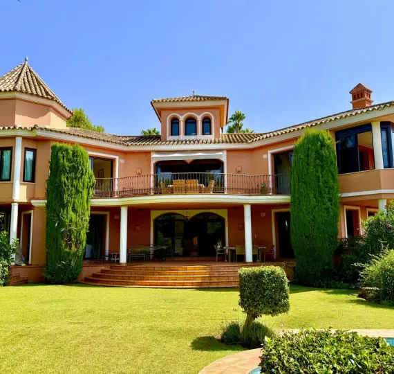 Villa independiente R5079865