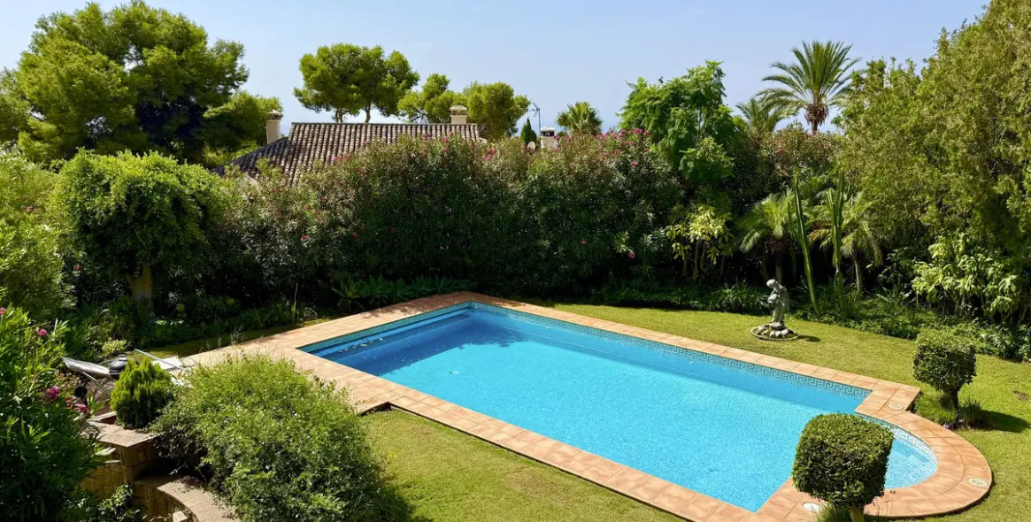 Продажа  отдельно стоящей виллы в Marbella (район Sierra Blanca) 5