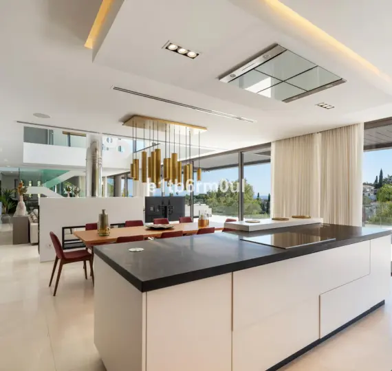 Villa independiente R5061943