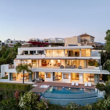 Venta de villa independiente en La Quinta