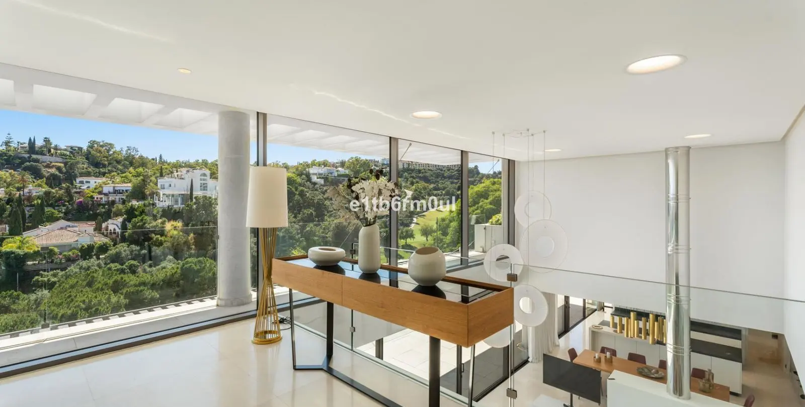 Sale of detached villa in La Quinta 11