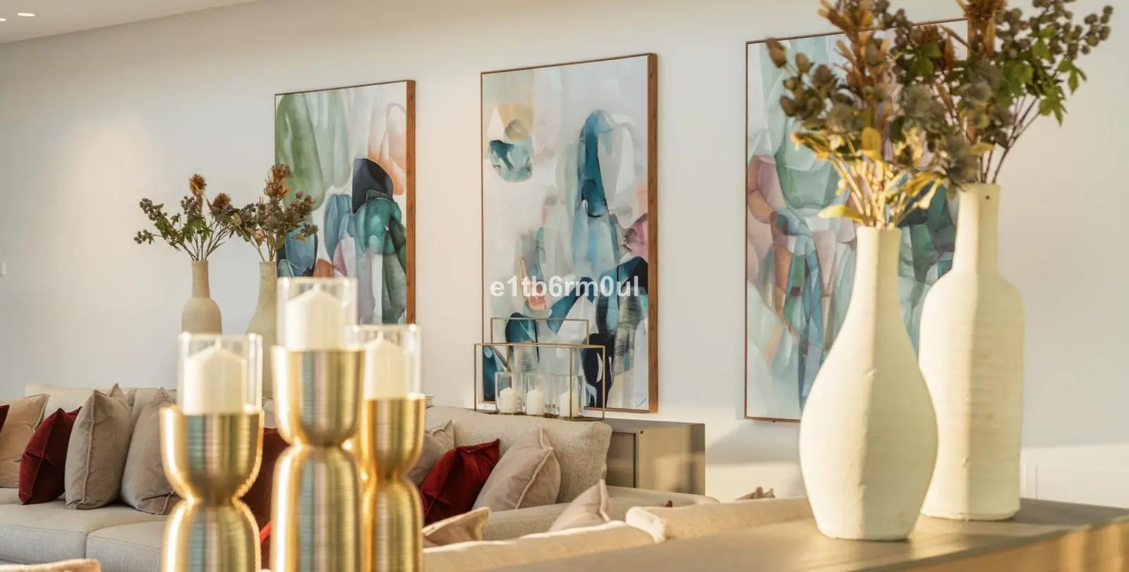 Sale of detached villa in La Quinta 15