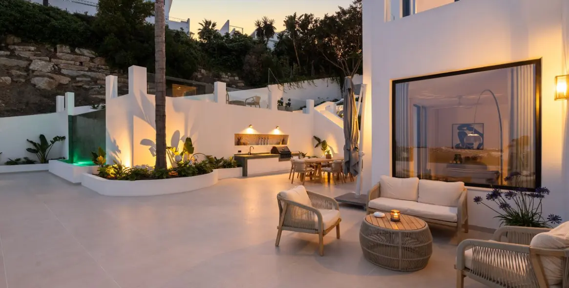 Venta de villa independiente en Nueva Andalucía 8