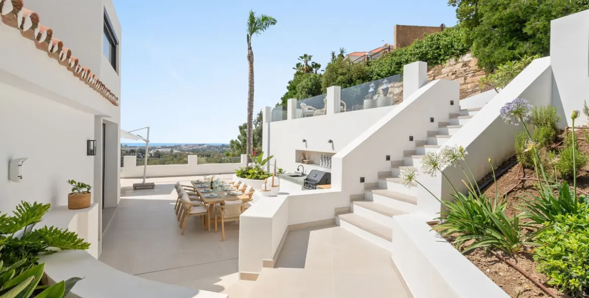 Venta de villa independiente en Nueva Andalucía 12