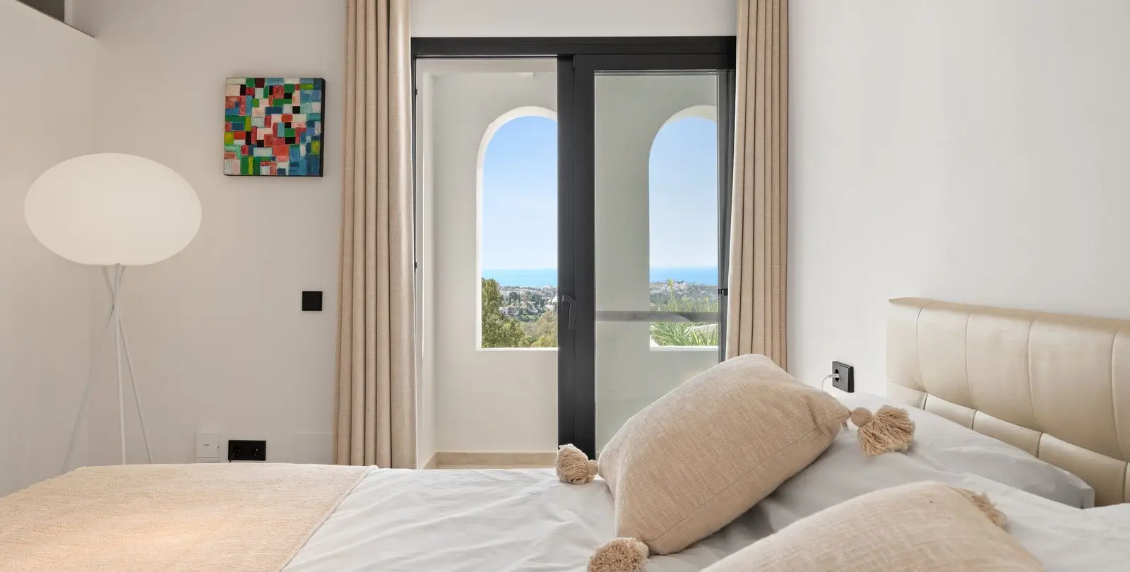 Sale of detached villa in Nueva Andalucía 48