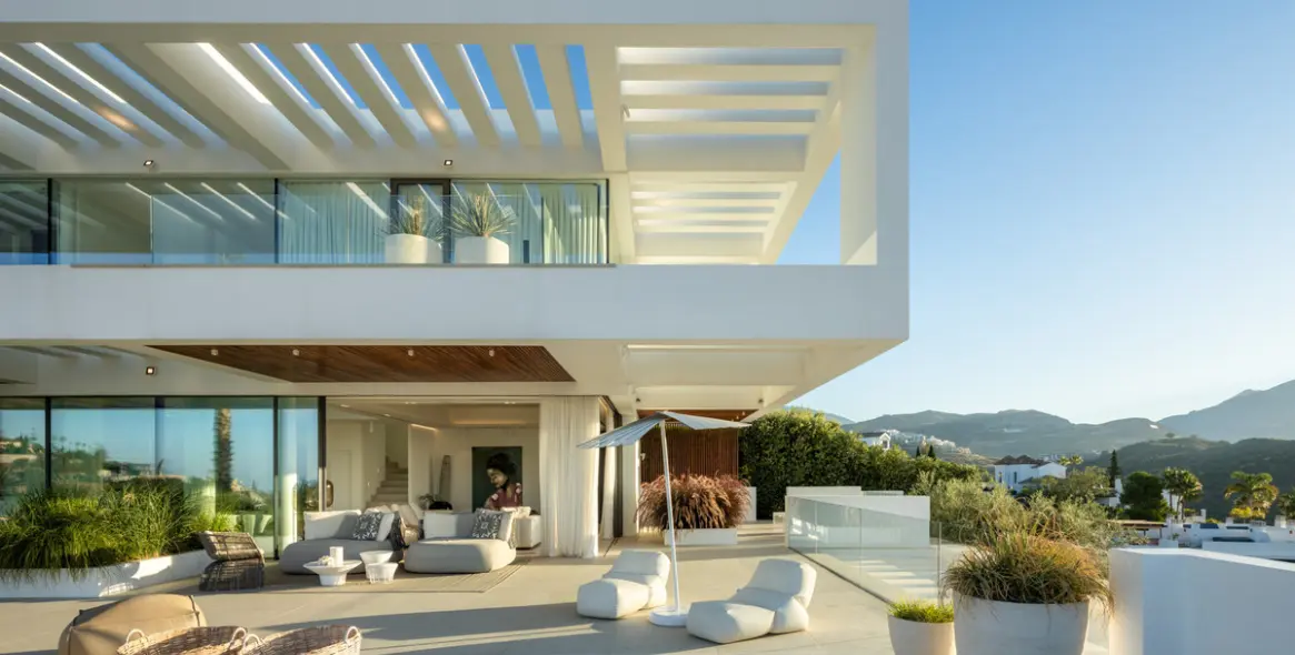 Продажа  отдельно стоящей виллы в Benahavís (район La Quinta) 6