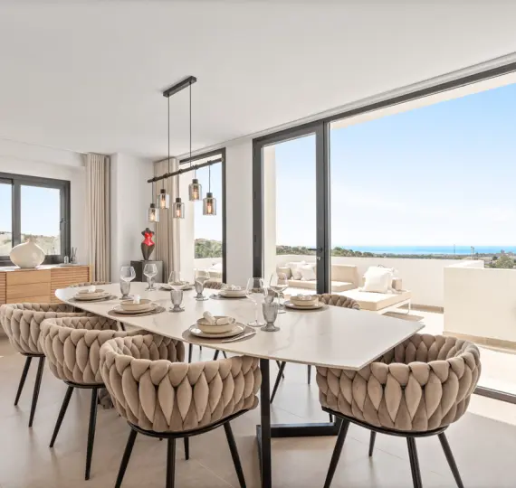 Продажа  отдельно стоящей виллы в Nueva Andalucía