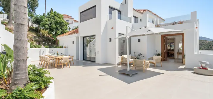 Venta de villa independiente en Nueva Andalucía 2