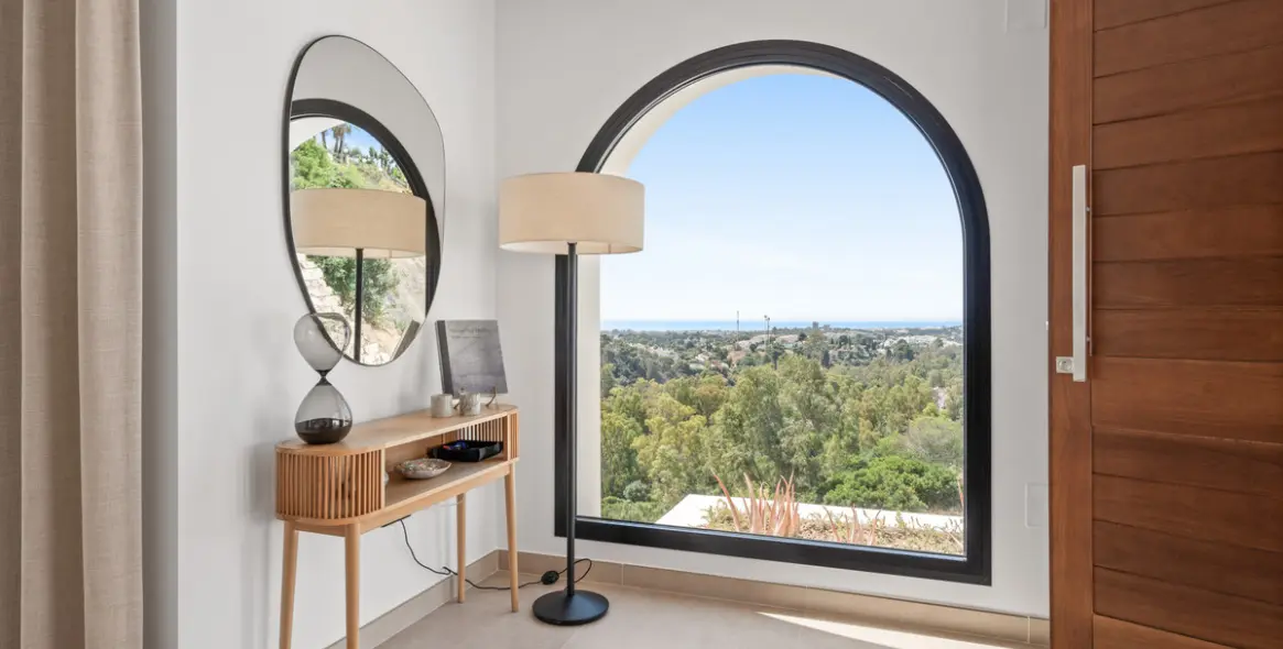 Venta de villa independiente en Nueva Andalucía 11