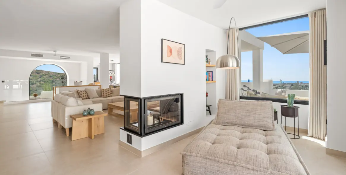 Venta de villa independiente en Nueva Andalucía 12