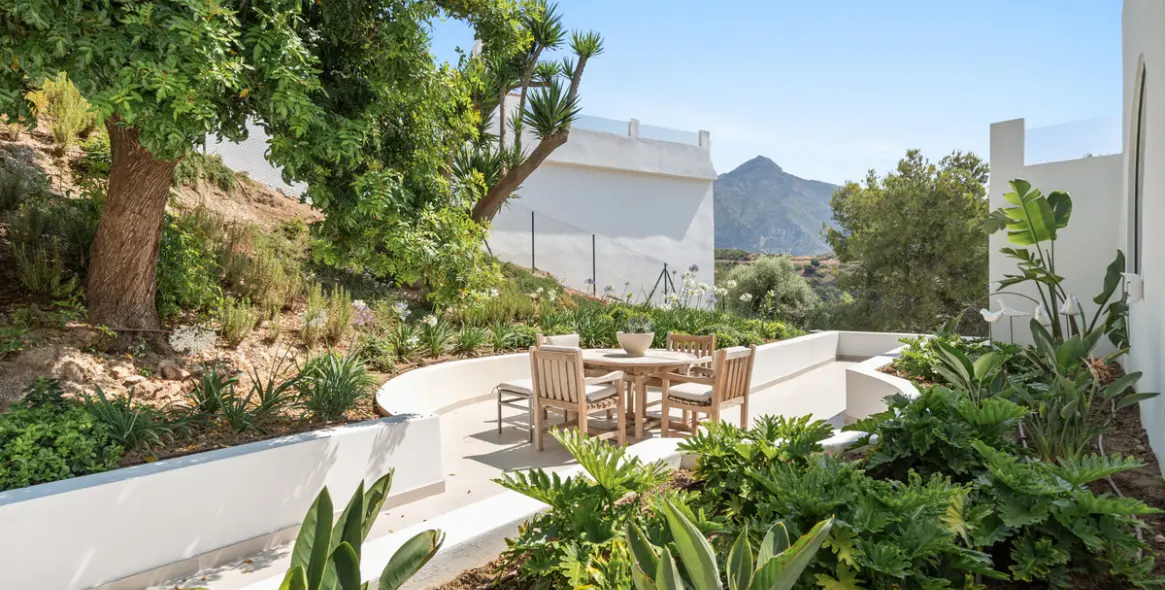 Venta de villa independiente en Nueva Andalucía 17