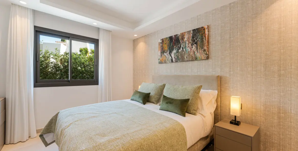 Sale of detached villa in Nueva Andalucía 21