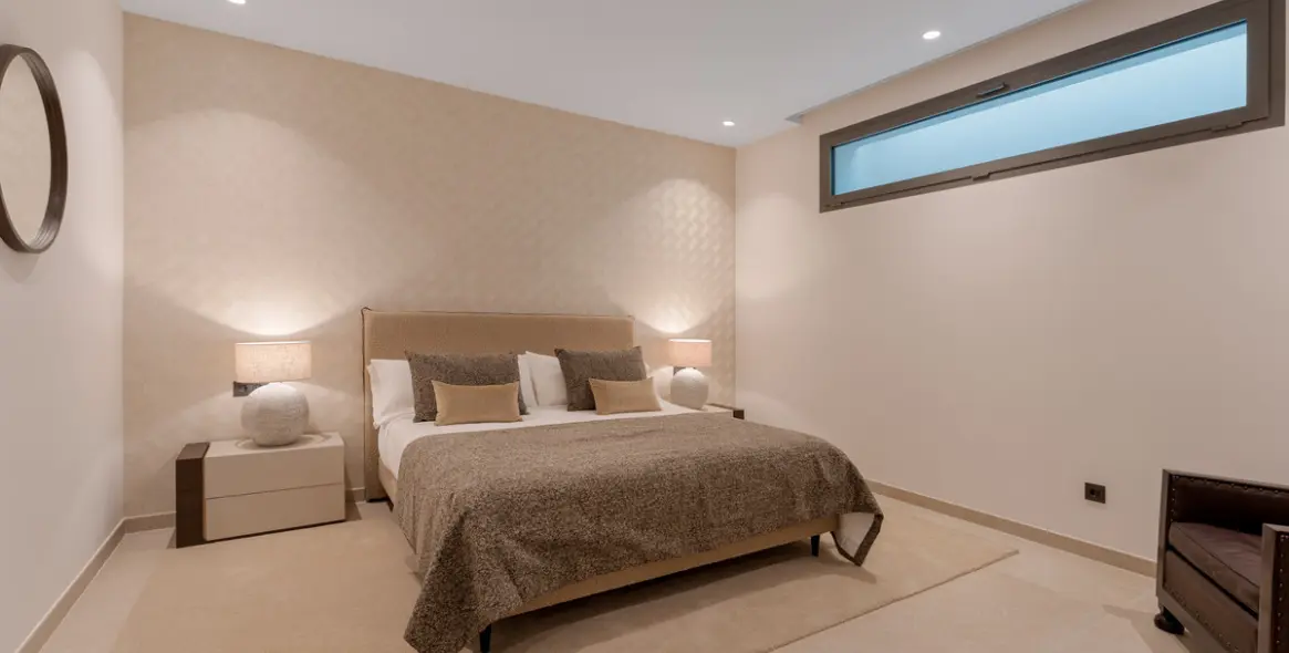 Sale of detached villa in Nueva Andalucía 29