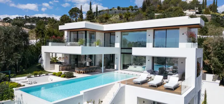 Venta de villa independiente en Benahavís 2