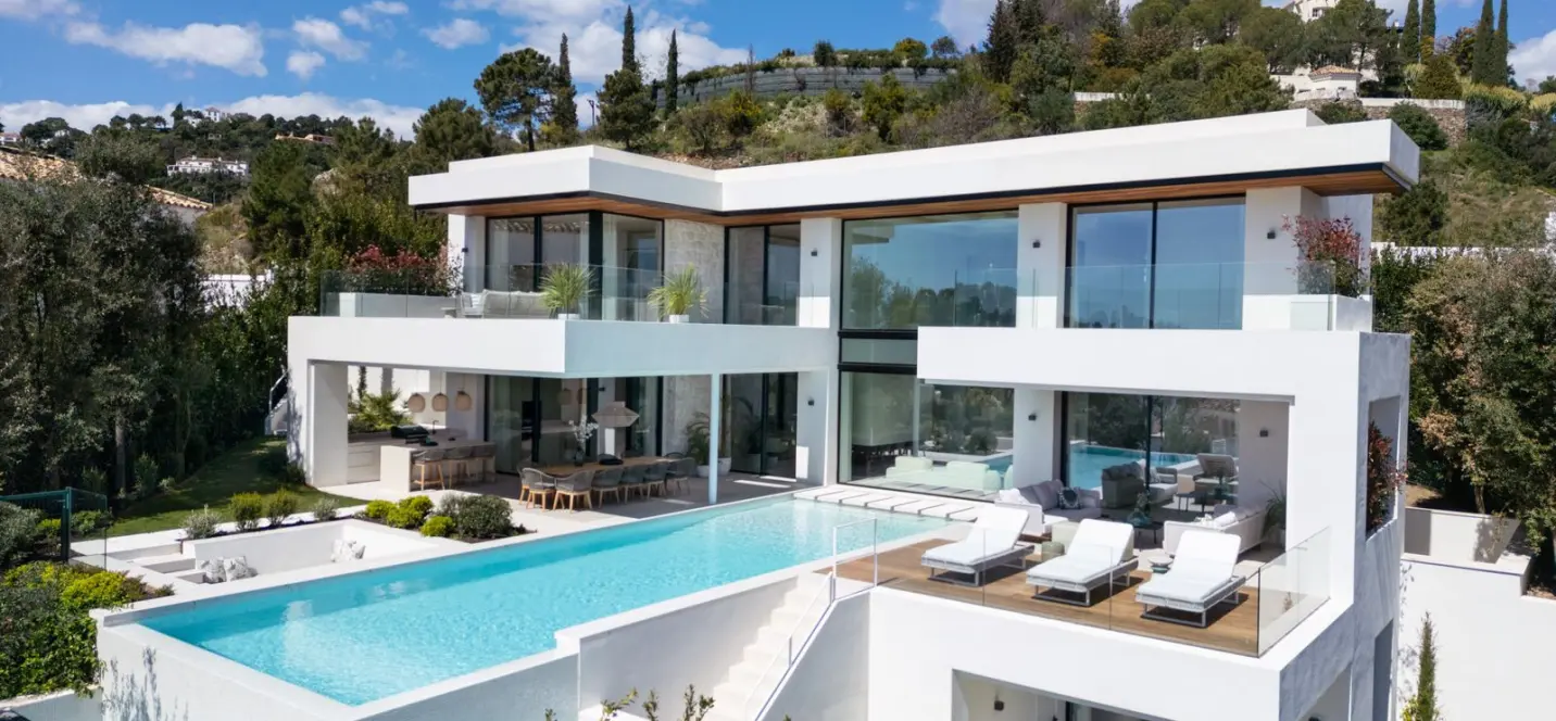 Venta de villa independiente en Benahavís 2