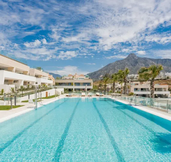 Ground floor apartment R4695205