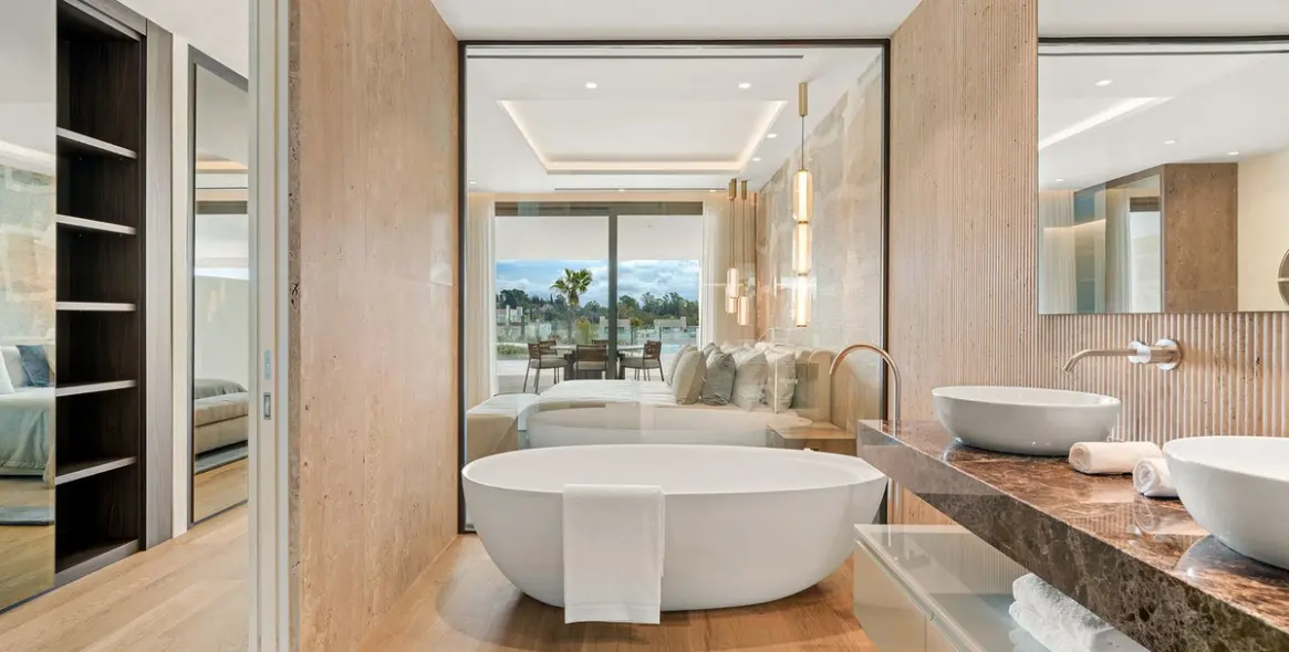 Long-term rent of ground floor apartment in The Golden Mile 15