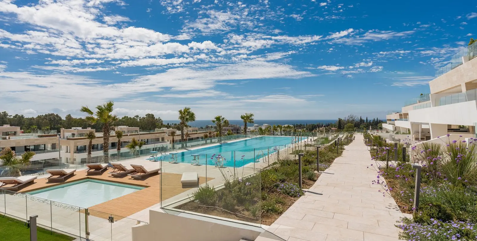 Short-term rent of ground floor apartment in The Golden Mile 7
