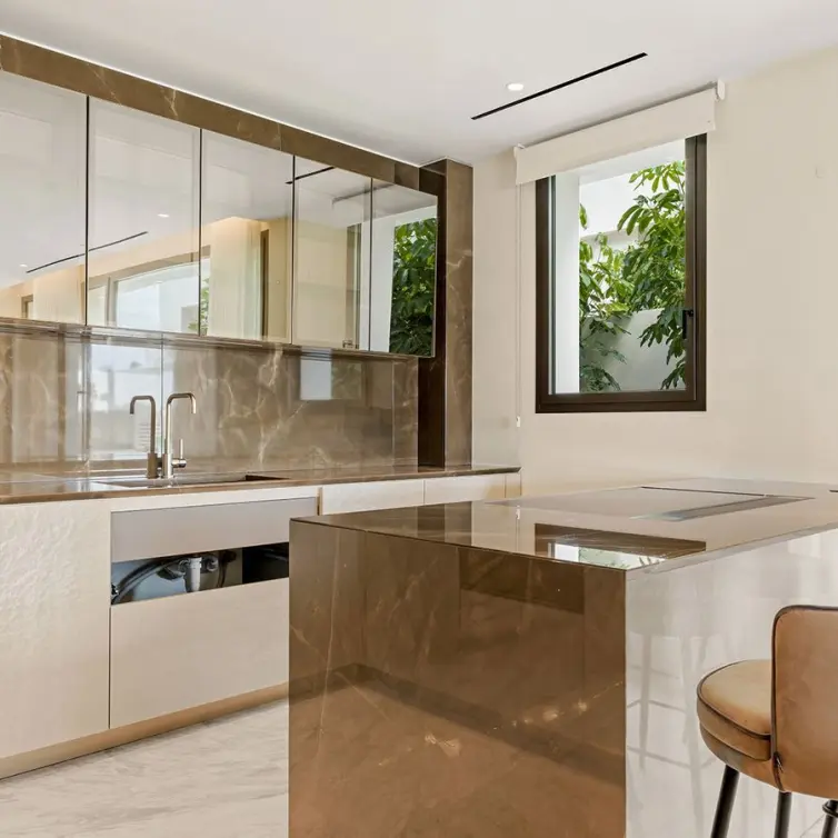 Alquiler a corto plazo de apartamento en planta baja en The Golden Mile