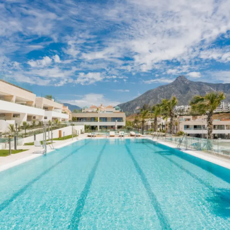 Long-term rent of ground floor apartment in The Golden Mile