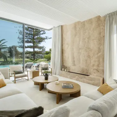 Venta de villa independiente en Nueva Andalucía