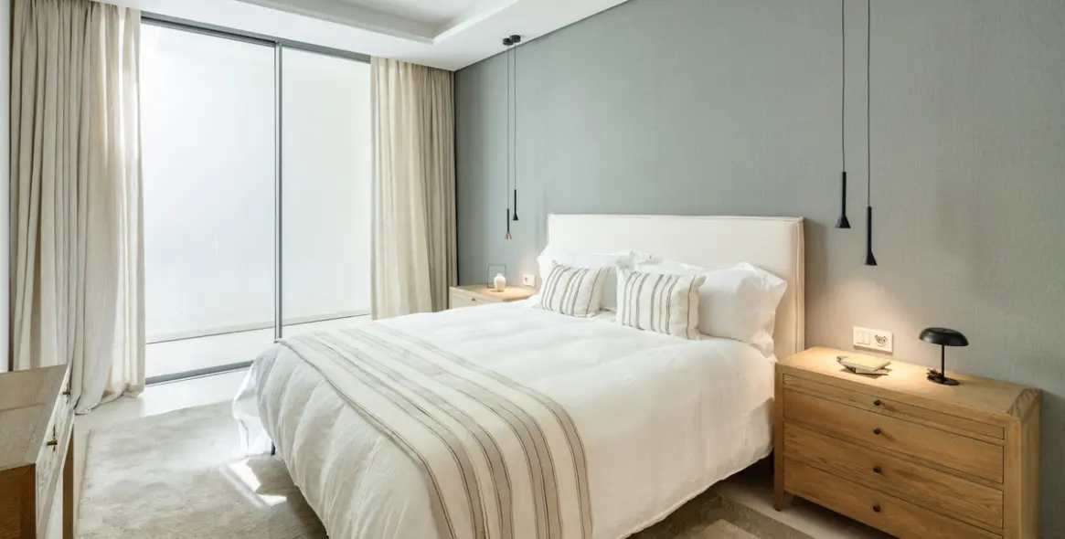 Venta de villa independiente en Nueva Andalucía 29