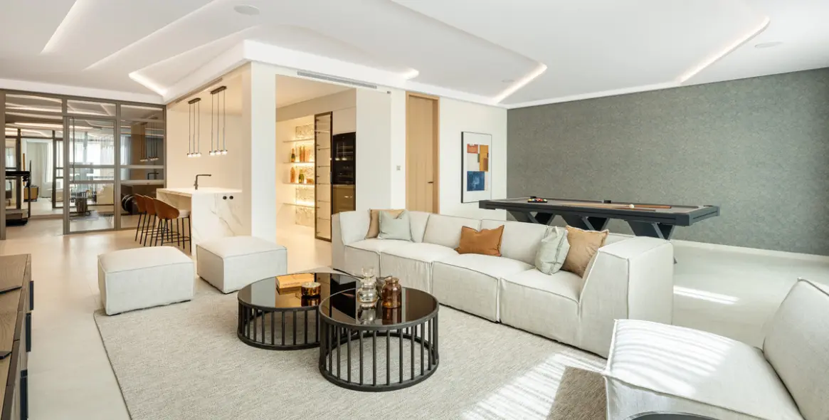 Venta de villa independiente en Nueva Andalucía 36