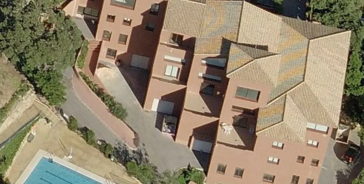 Sale of hotel in La Mairena 8