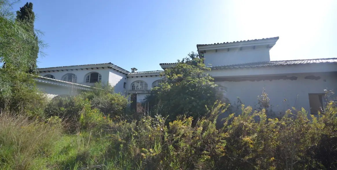 Venta de parcela residencial en Sierra Blanca 5