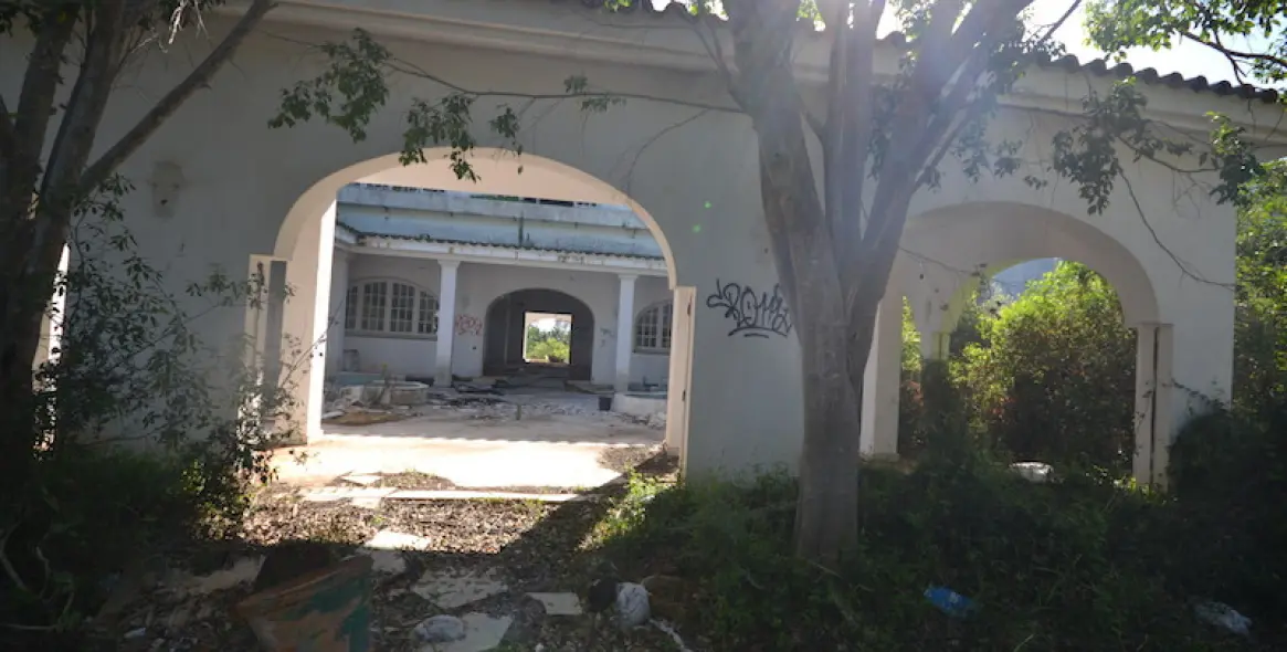 Venta de parcela residencial en Sierra Blanca 6