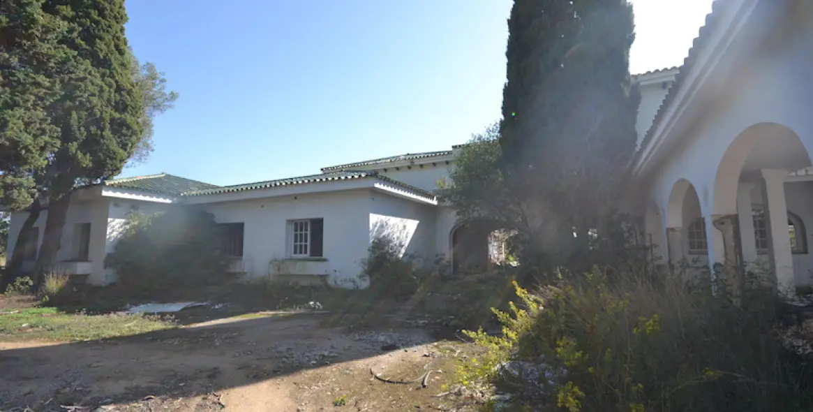 Venta de parcela residencial en Sierra Blanca 7