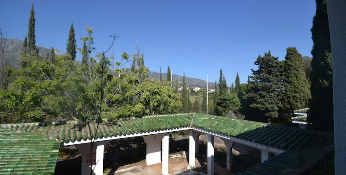Venta de parcela residencial en Sierra Blanca 13