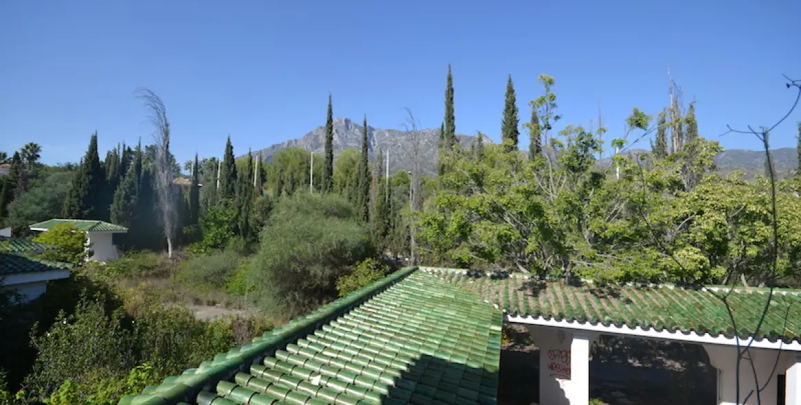 Venta de parcela residencial en Sierra Blanca 14