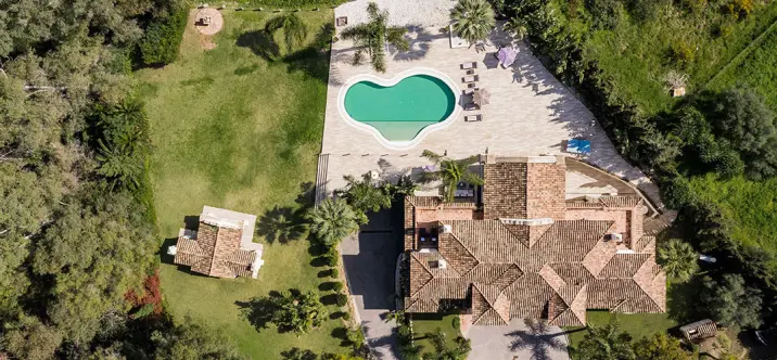 Venta de villa independiente en Nueva Andalucía 2