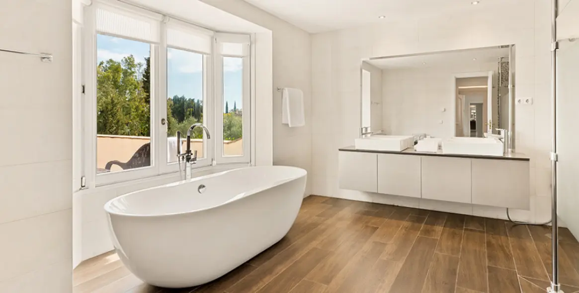 Продажа  отдельно стоящей виллы в Nueva Andalucía 24