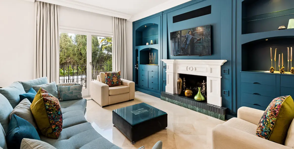 Продажа  отдельно стоящей виллы в Nueva Andalucía 32