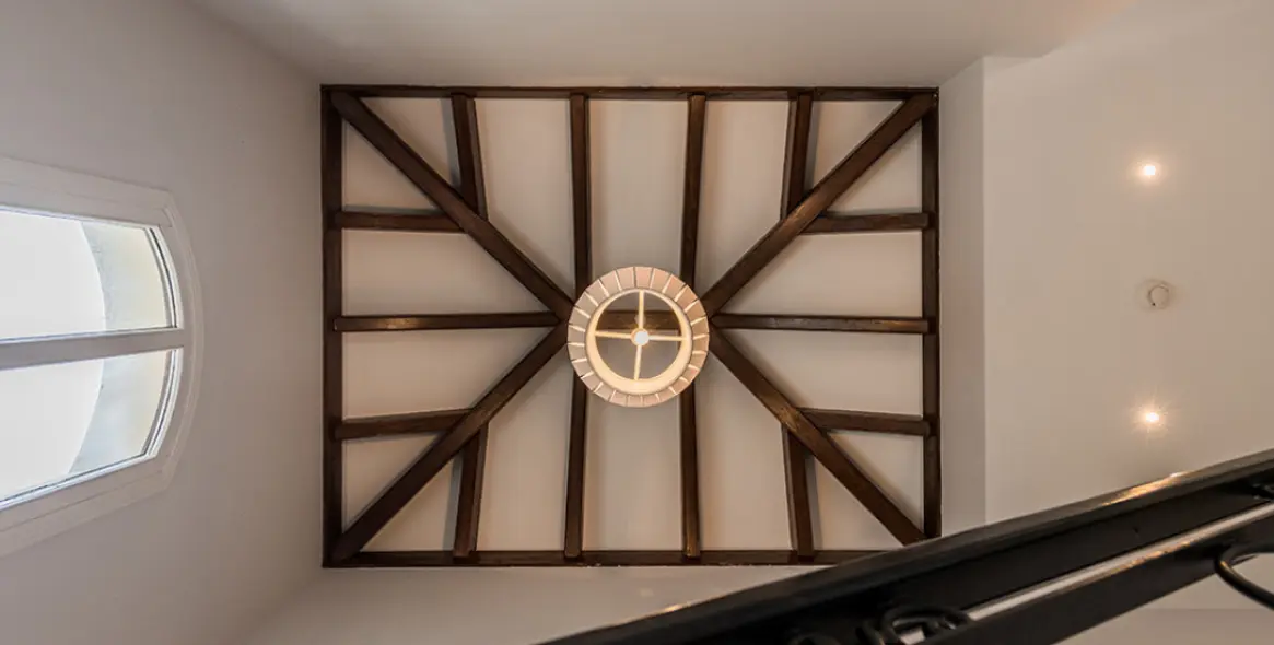 Продажа  отдельно стоящей виллы в Nueva Andalucía 33