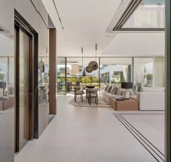 Semi-detached house R5232514