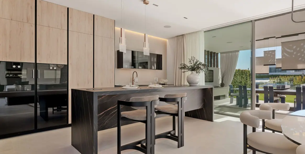 Sale of semi-detached house in Marbella (district The Golden Mile) 8