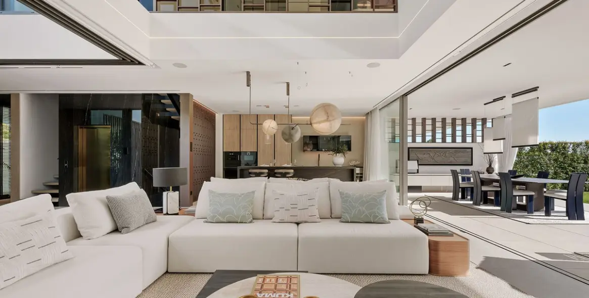 Sale of semi-detached house in Marbella (district The Golden Mile) 9