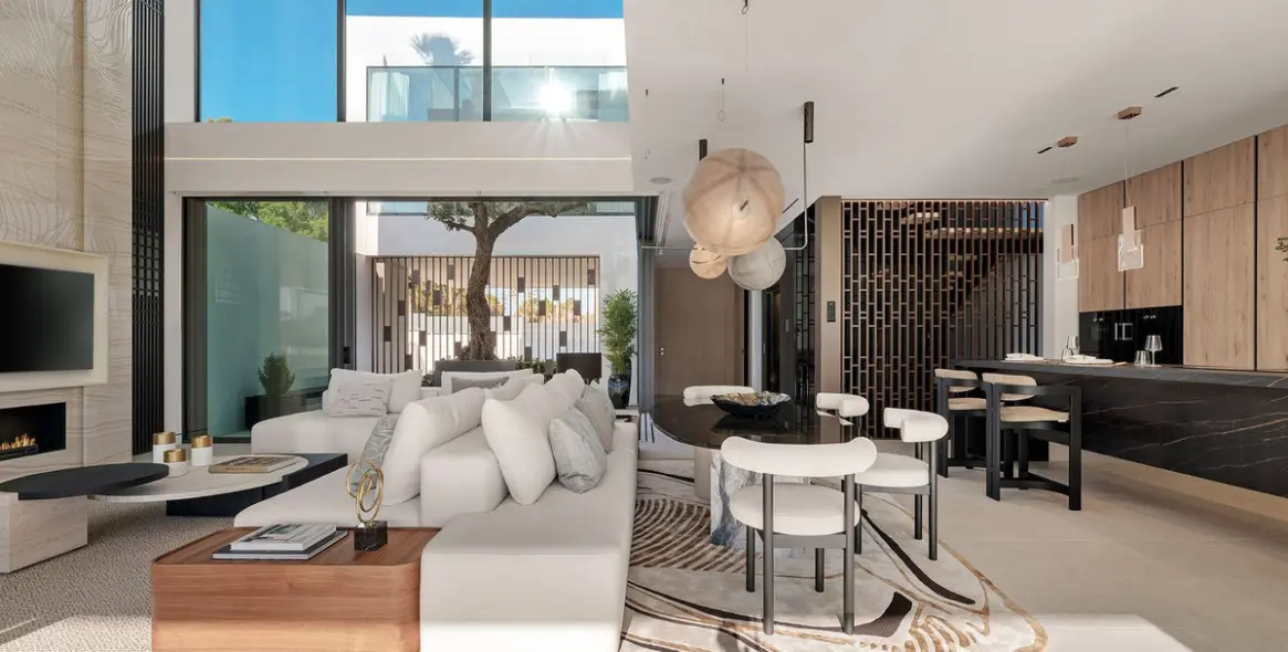 Продажа дома на две семьи в Marbella 10