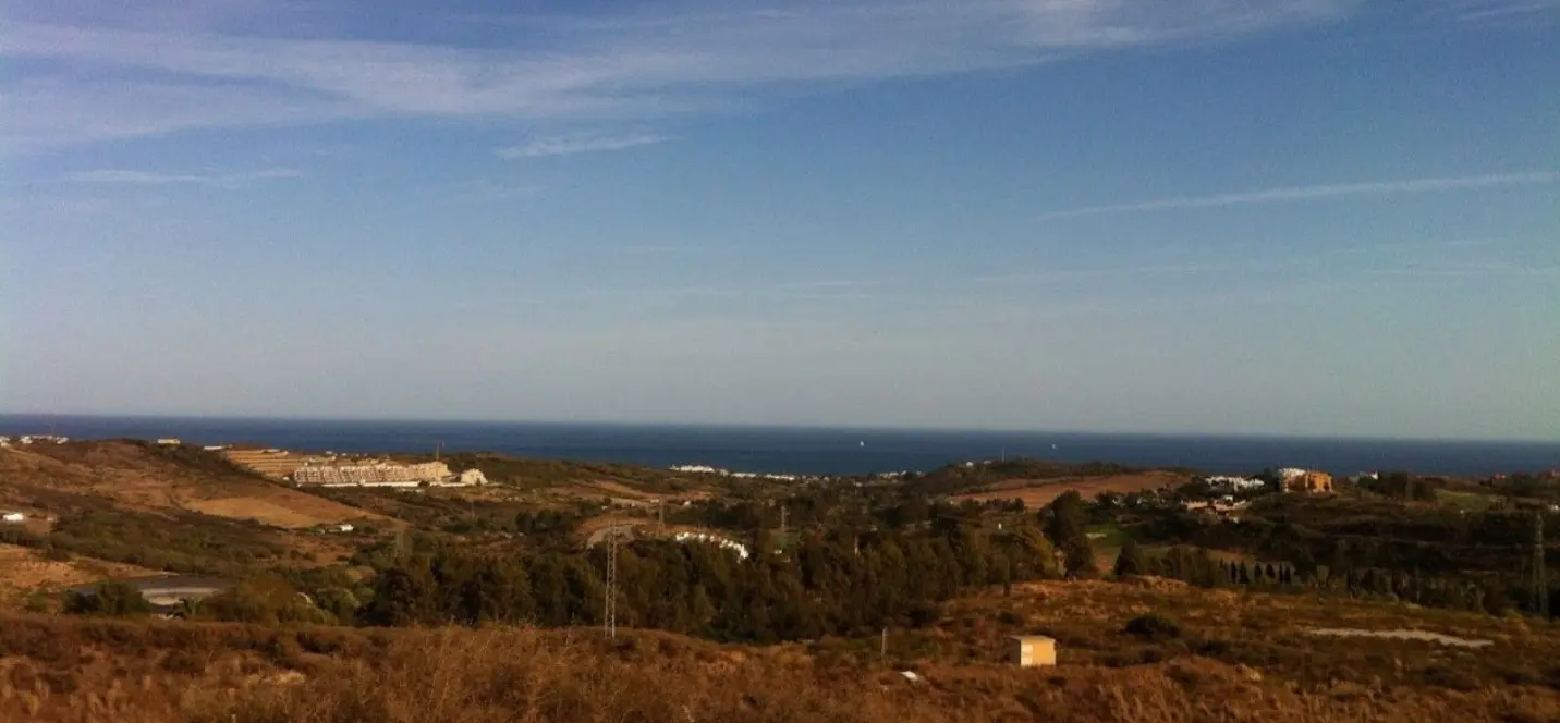Sale of residential plot in Casares 0