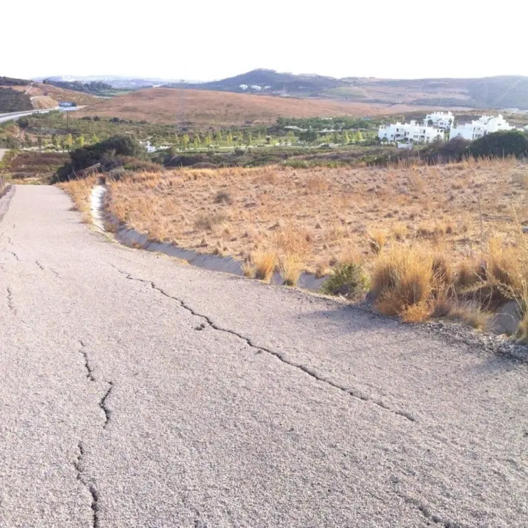 Sale of residential plot in Casares